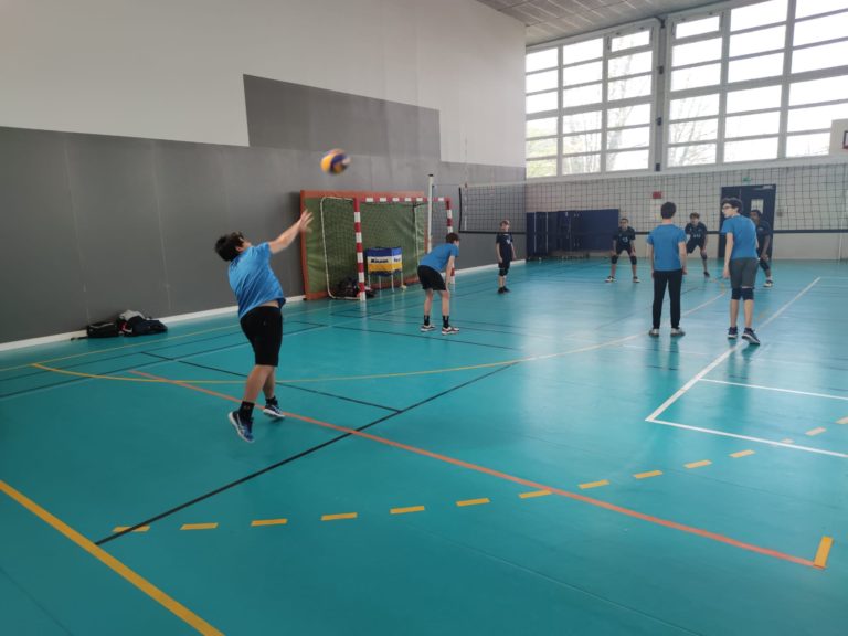 VOLLEY