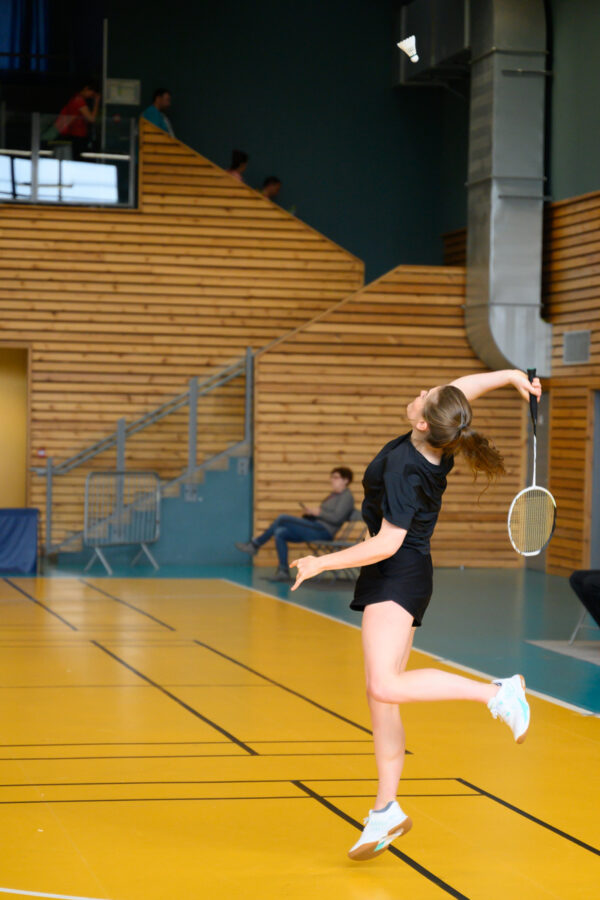 Badminton enfants et adultes loisir et compétition -Club Omnisports Courcouronnes COC Evry