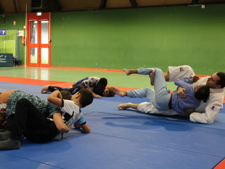 COCKTAIL VACANCES SPORTIF enfant et adulte - Club Omnisports Courcouronnes COC