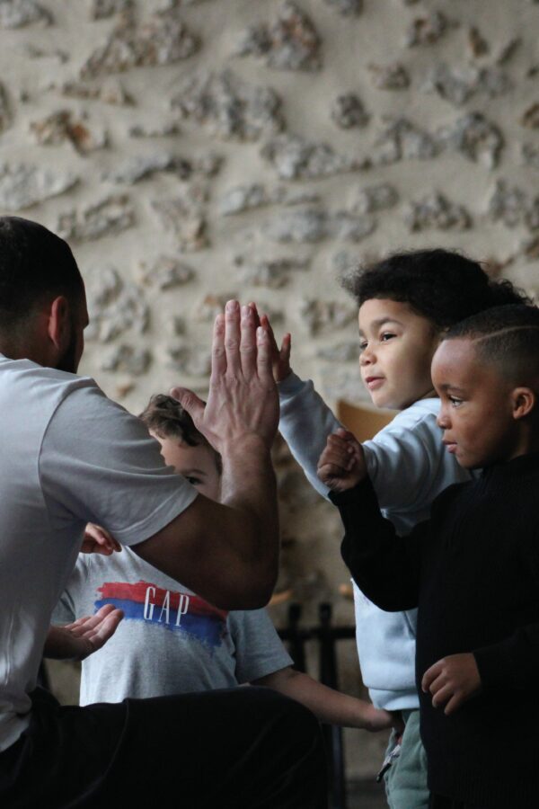 Eveil sportif multisports motricité pour garçons filles enfants - Club Omnisports Courcouronnes COC Evry