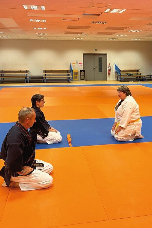 SELF DEFENSE - NIHON TAI JITSU - Club Omnisports Courcouronnes COC