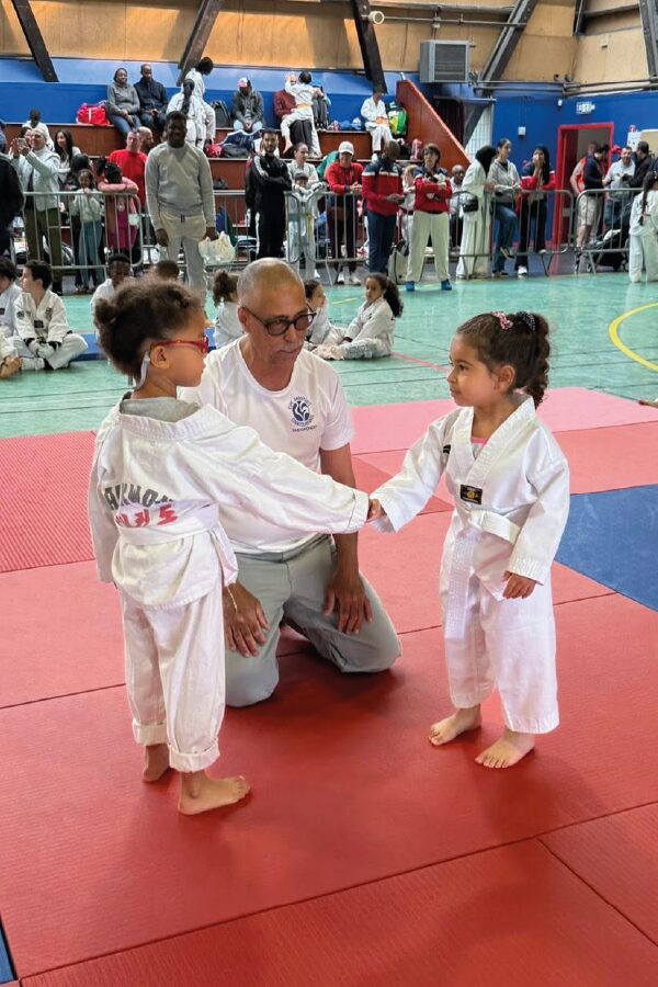Taekwondo enfant et adulte - Club Omnisports Courcouronnes COC